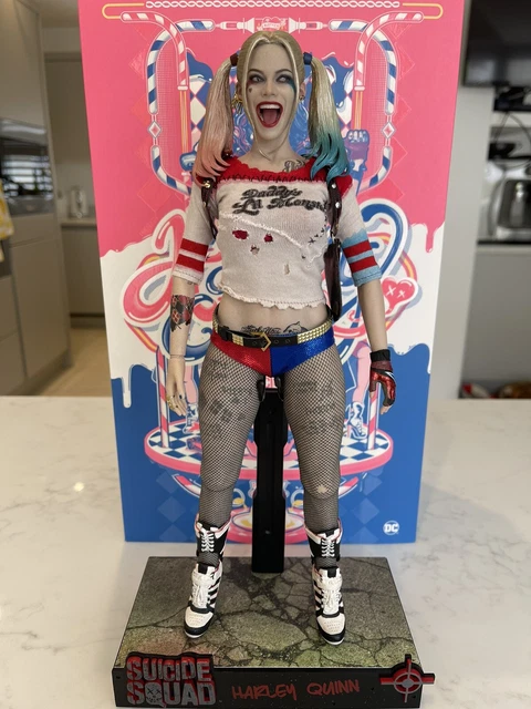 Hot toys harley store quinn for sale