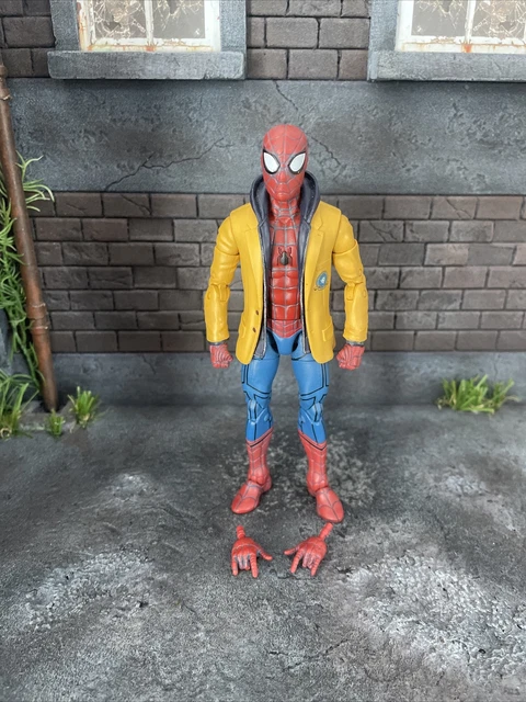 Marvel Spider-Man: Homecoming Legends - Set Di 2 Action Figure Spider-Man E MJ, Altezza 22,9 Cm, Dai 4 Anni In Su