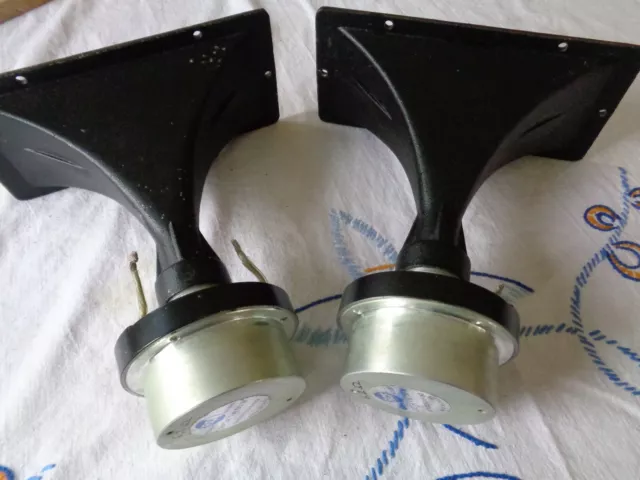 RCF Horn        6,2     und    6,2    Ohm