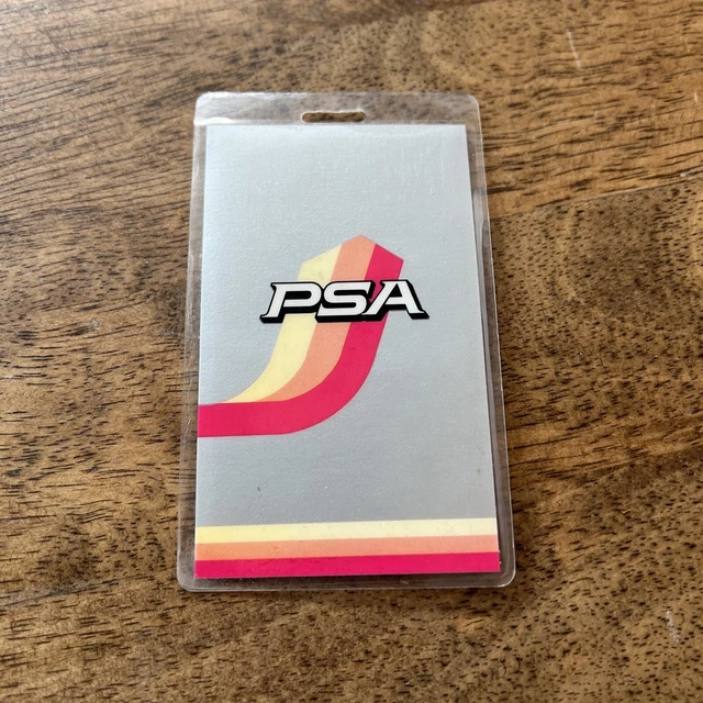 VINTAGE PACIFIC SOUTHWEST Airlines PSA 4 inch Logo Luggage Golf Bag Tag