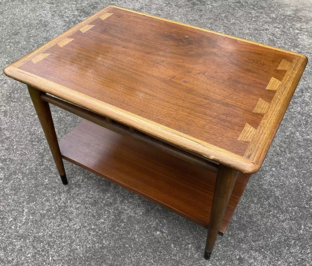 Mid-Century Modern Lane Acclaim Walnut Dovetailed End Table Mid-Century Modern Lane Acclaim Walnut Dovetailed End Table