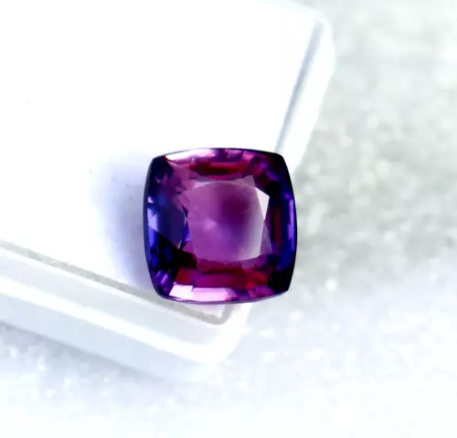 Naturel 7.30 CT Ceylan Bleuet Bleu Violet Saphir Coussin Gemme 10x10 MM