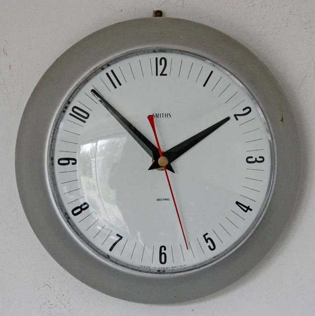 VINTAGE 20CM SMITHS Sectric Wall Clock Metal Retro Mid Century Silver