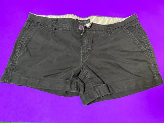 Aeropostale Shorts Womens 6 Black Midi Twill Cuffed Mid Rise Chino Khaki