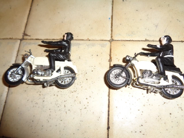 NOREV 2 Motos  +  Motards  BMW  750  Gendarmerie  TBE