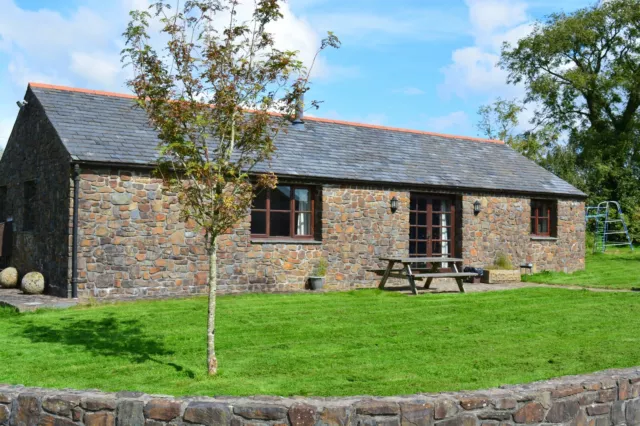 north devon luxury cottage BARGAIN PRICE HOLIDAY free fishing