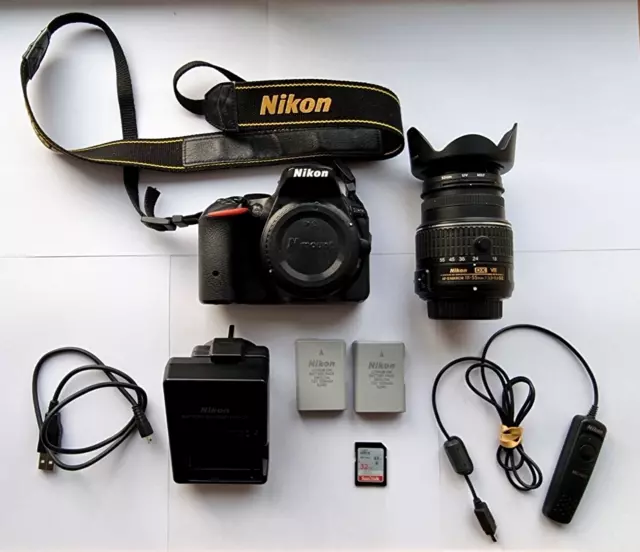 Nikon D5500 DSLR Camera & AF-S 18-55mm VR II Lens Kit