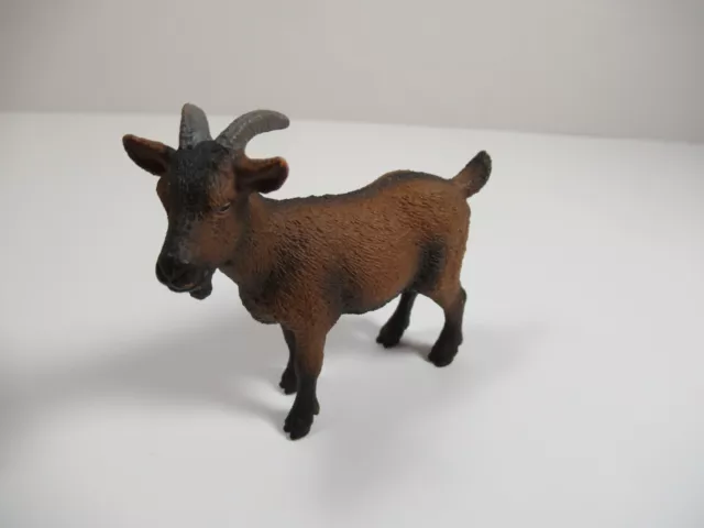 Schleich Goat with Horns AM Lime  69 Made In Romania D-73527 2.5 H X 3.0 W Multi