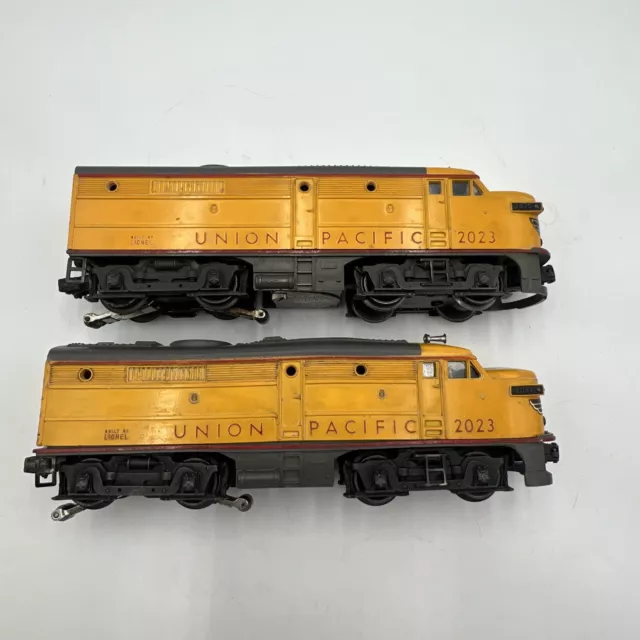 Lionel Postwar O Gauge #2023 Union Pacific Aa Diesel Locomotive Set - Tested!