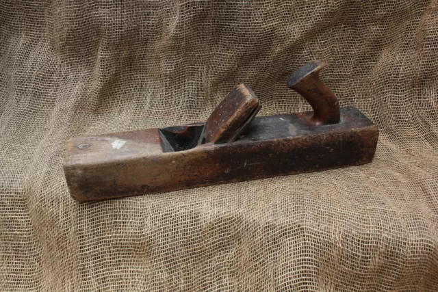 Antique Beech Wooden 16 7/8" Jack Jointer Plane Woodworking Carpenters Tool