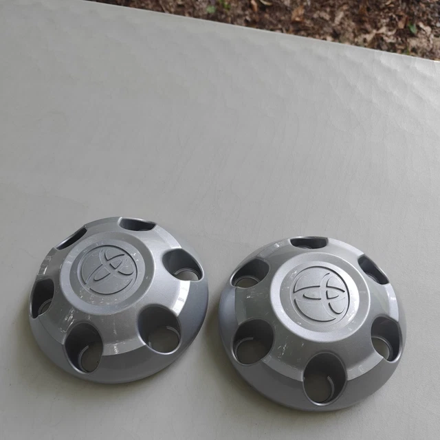 Toyota Tacoma SR5 Light Gunmetal Wheel Center Hub Cap - OEM 4260B 04040