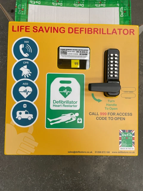MEDICAL DEFIBRILLATOR MILD Steel coated Cabinet C/W Lock & Light ...