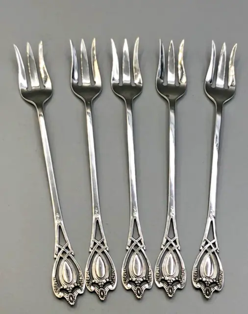 Monticello by Lunt sterling silver set of 5 Cockail Forks 6 1/8"