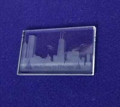 Welcome to Chicago City Skyline Etched Crystal 3" Souvenir Decor Paperweight