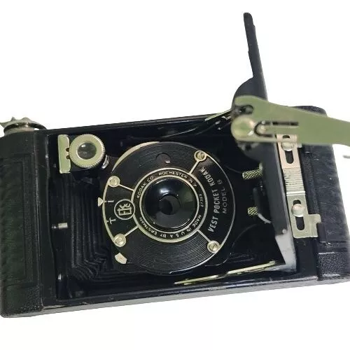 Eastman Kodak Vintage Vest Pocket B Camera With Original Case