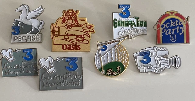 Pin's IPODEC JAUNE TENNIS Roland Garros signé Arthus Bertrand Paris