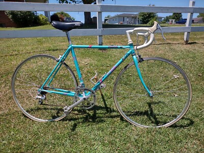 fuji tiara road bike