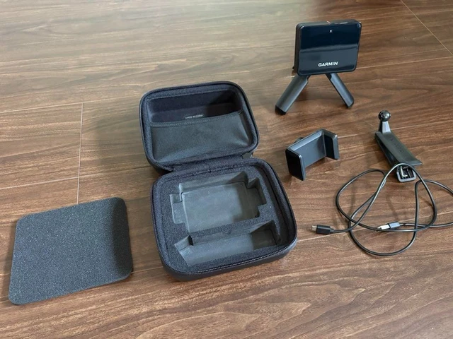 GARMIN APPROACH R10 Portable Golf Launch Monitor Simulator sports goods ...