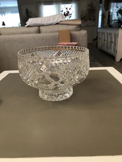 Brilliant Patterned Glass Cut Crystal Centerpiece Pedestal Bowl