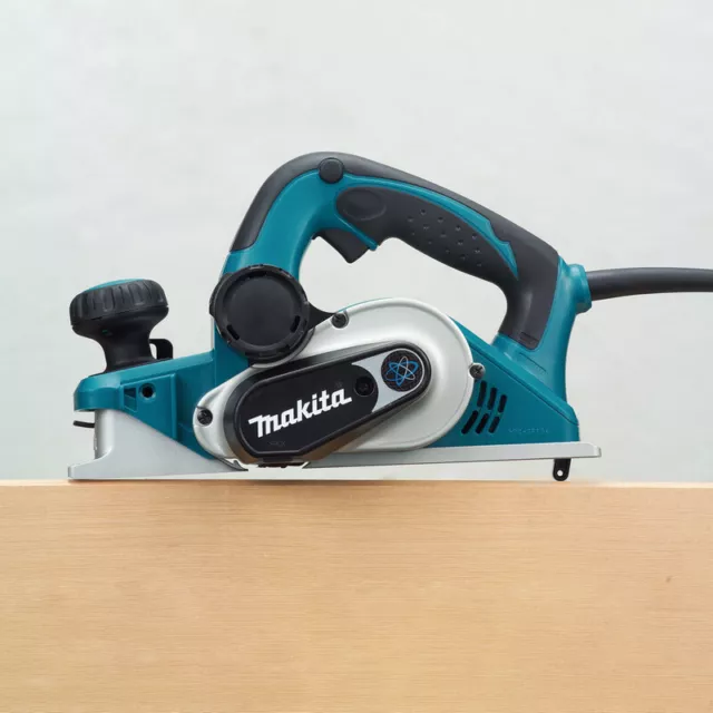 Makita 4mm 82mm Heavy Duty Planer 240V 2