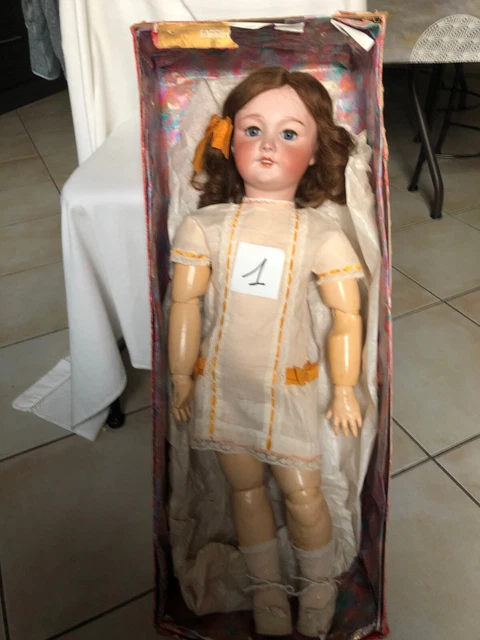 Ancienne Poupee  Porcelaine  Jouet Collection  Doll