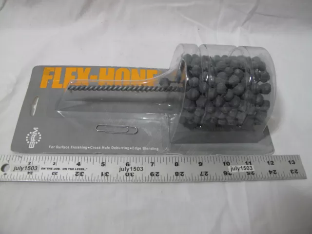 (1) NEW 2-3/4" 320 grit Flexible Cylinder Hone Bore Diameter Ball Engine Flex