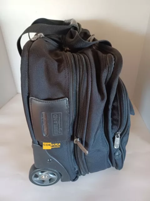 Kirkland Signature 17” Expandable Wheeled Suitcase Briefcase Cordura Ballistic