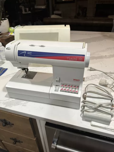 PFAFF 6122 Festival 135 sewing machine PFAFF 6122 Festival 135 sewing machine