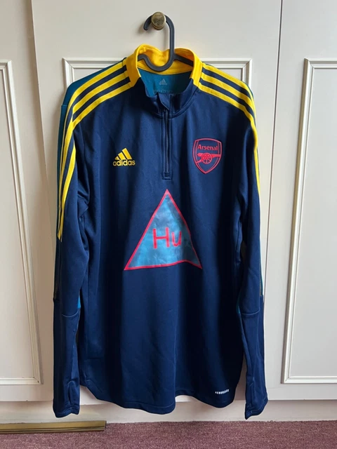 arsenal human race tracksuit