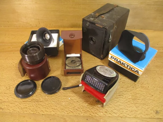 Vintage Kamera Konvolut Boxkamera Belichtungsmesser Augenmuschel Sonnenblende