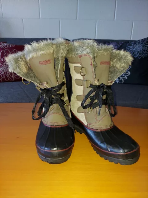 WOMENS Khombu Waterproof, Snow, Winter Boots US Size 9M  ONLY WORN A FEW TIMES