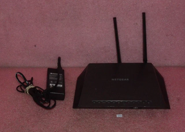 Netgear Nighhawk AC1900 Smart WiFi Router Model R7000.