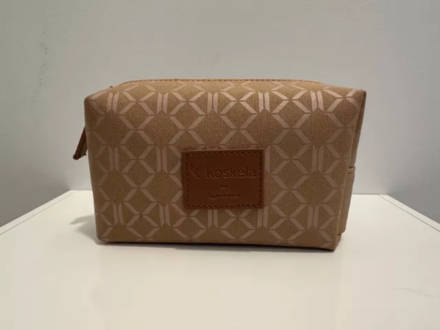 Burberry usa sale qantas on sale