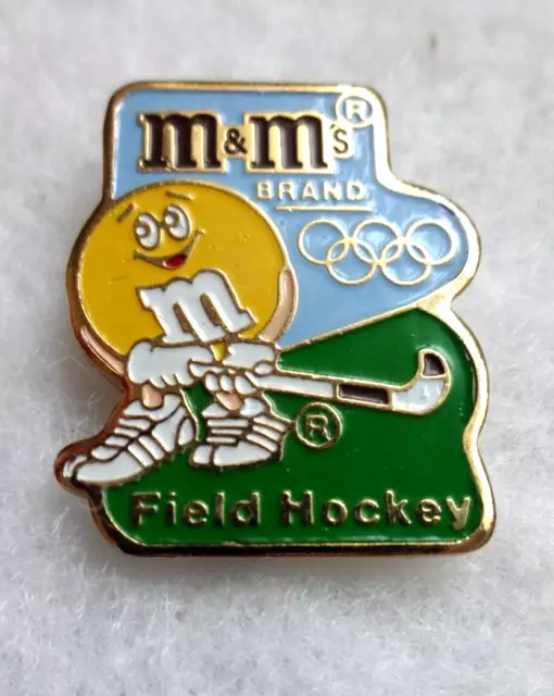 M&M's - 1992 OLYMPIC GAMES - FIELD HOCKEY - PIN BADGE