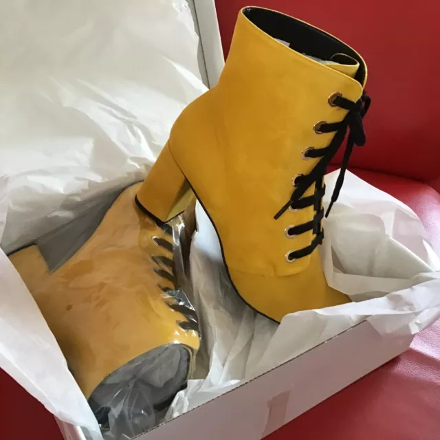 Damen  Stiefeletten  Schuhe  Mode von Heine  Blockabsatz  gelb  Größe 40  NEU