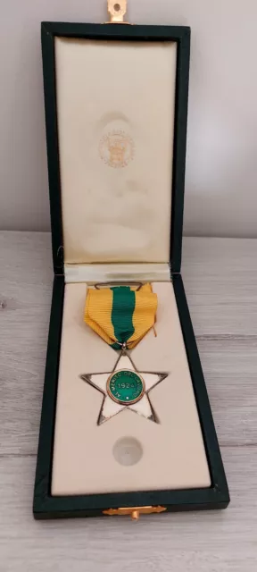 Medaglia stella al merito del lavoro 1924 in astuccio