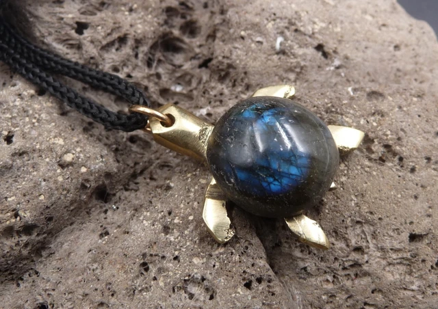 Collier Artisanat Tortue En Laiton Et Cornaline - Pierre Orange, Unisexe, Motif Animal - Neuf Avec étiquettes