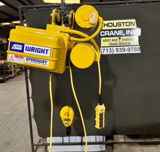 Acco-Wright 1/2 Ton Wire Rope w/ Motorized Trolley, 26 Ft Lift, 460-3-60V