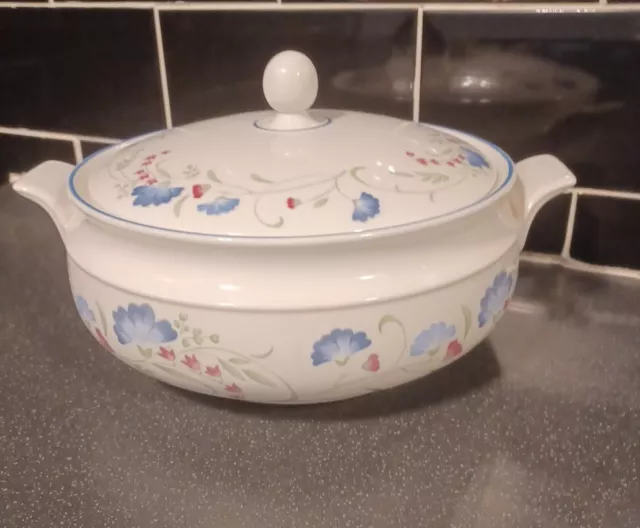 Royal Doulton Expressions Windermere - Mint Condition Tureen Vegetable Dish