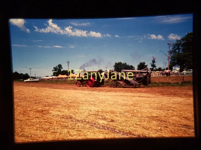 AC4611 35mm Slide of an Allis-Chalmers  from MEDIA ARCHIVES EQUIPMENT IN FIELD