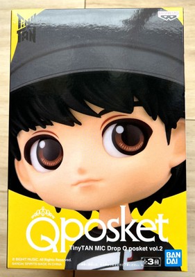 tiny tan q posket