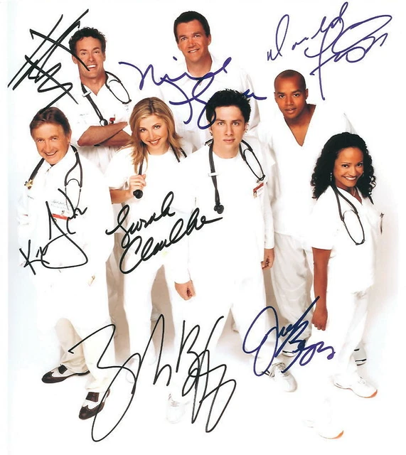 SCRUBS CAST CREW Autograph Zach Braff Sarah Chalke Donald Faison