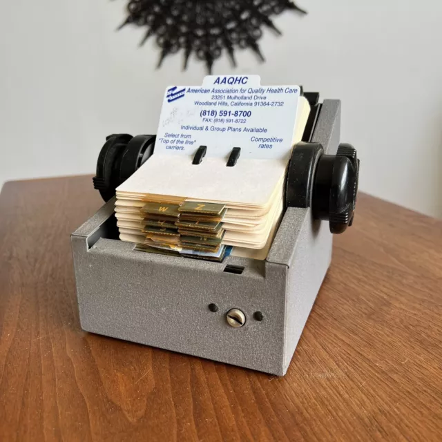 ✨Mid Century Vintage ROLODEX Flip Open Rotary Business Card File 1970s 3