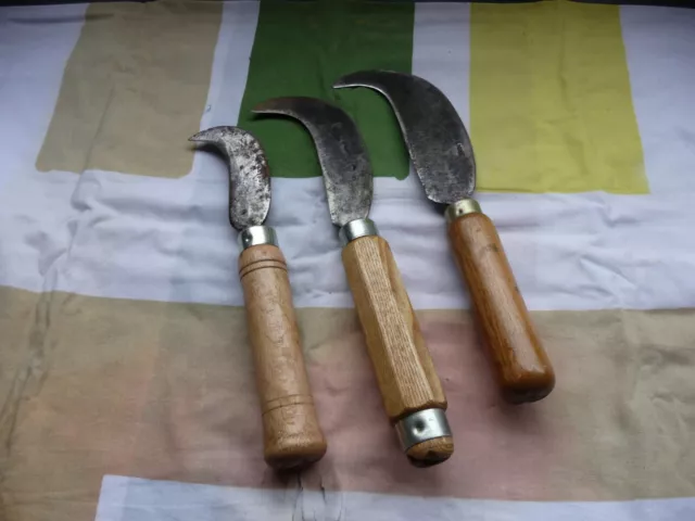 lot de 3 serpettes de vigneron vendangeur outil objets du vin oenologie