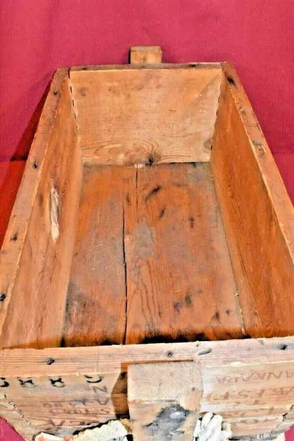 Explosives Crate c.1943. Rope Handles, 19 in Wide x 11 Deep x 9 Tall 7
