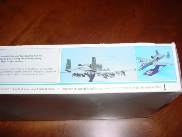 A-10 Fairchild Republic Warthog Model Iraq Iran Afghanistan Tank Buster Revell 3