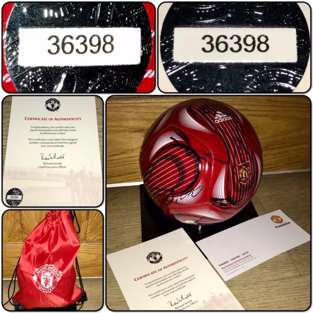 Official MUFC Certified Manchester United Signed Ball Inc. Cristiano Ronaldo