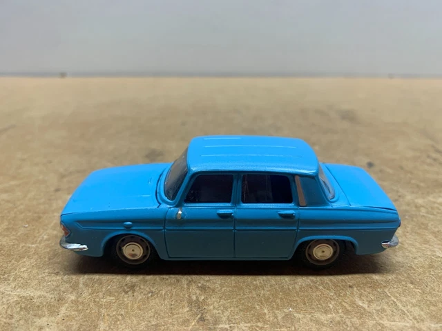 Norev 1/43 Renault R10 Rouge - Réf 9 - Miniature Collection France (occasion)