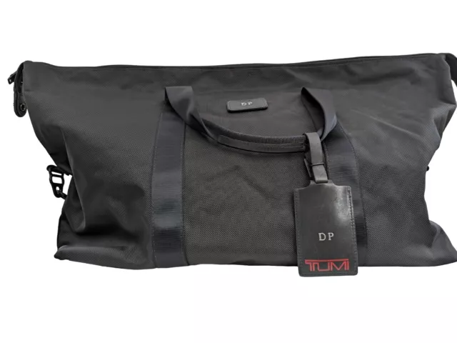 Tumi Travel Bag Holdall Weekend Black Shoulder Large DP Monogram