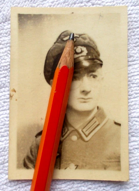 Foto Soldat Mütze etc. INTERESSANT